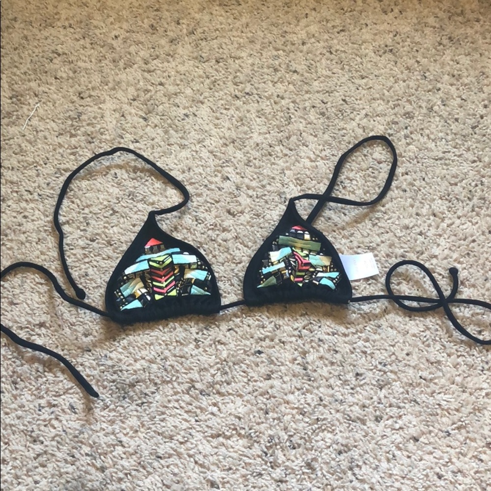 Bikini top